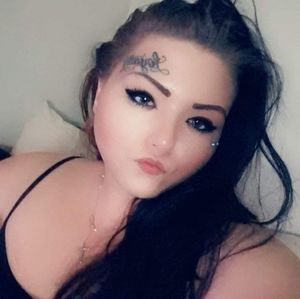 Meet your Posher, Khrystyn